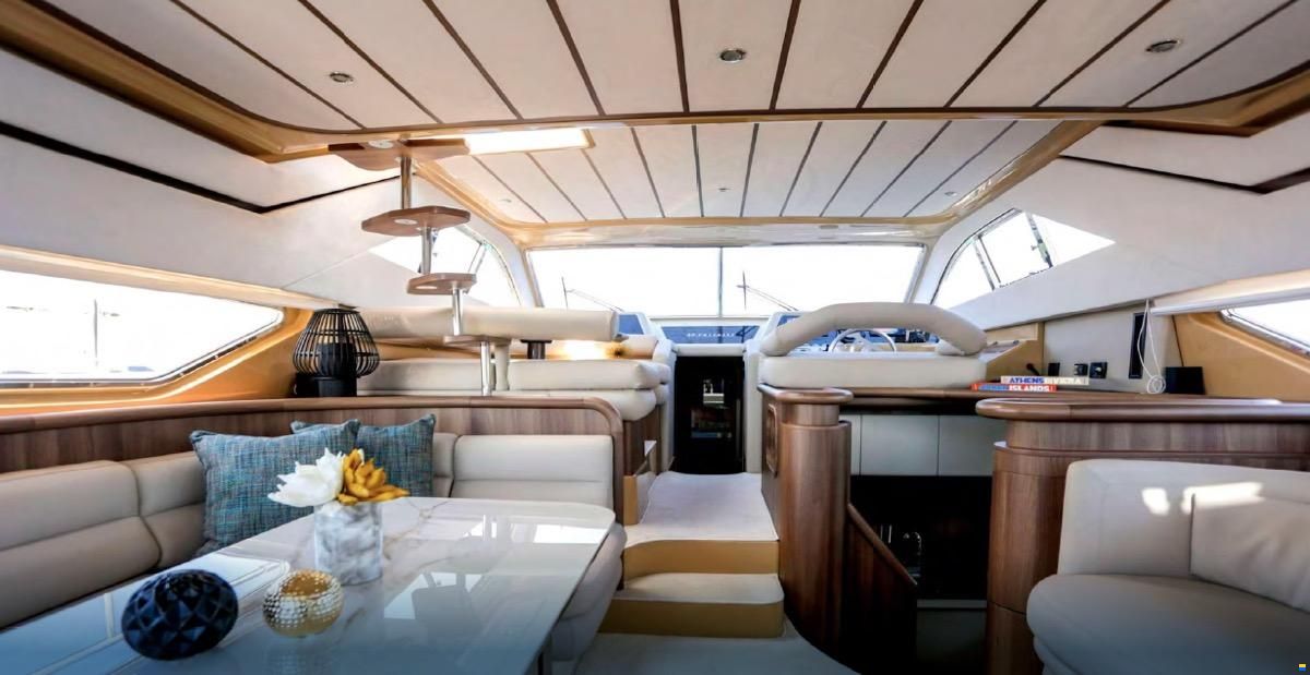 Ferretti 57