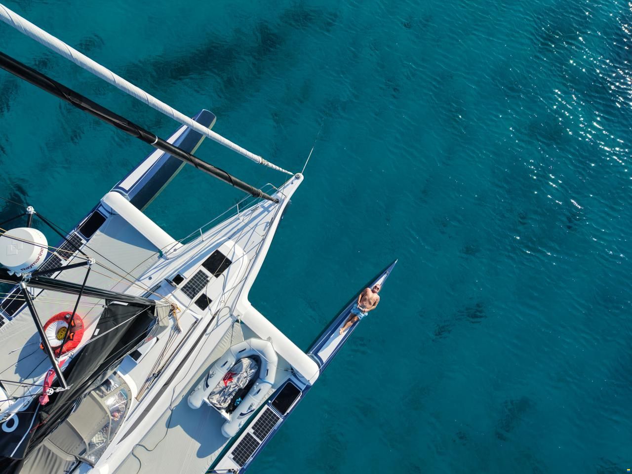 Dragonfly 36 ft Performance