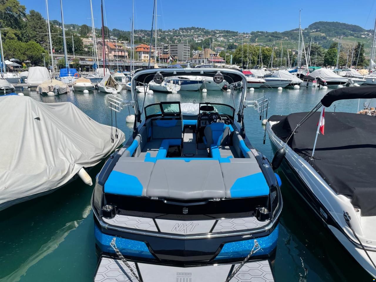 MasterCraft NXT24