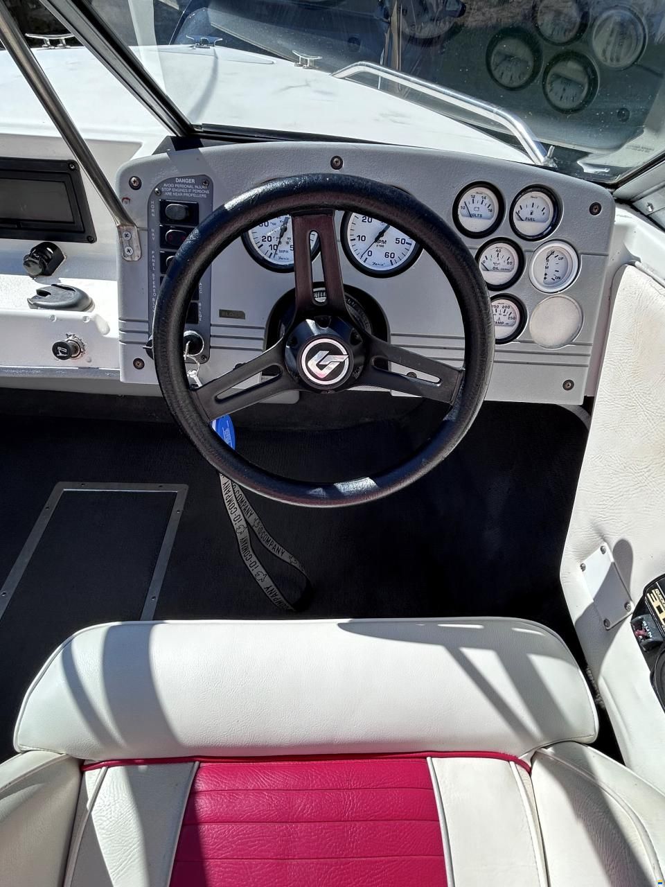 Glastron 1700 CB