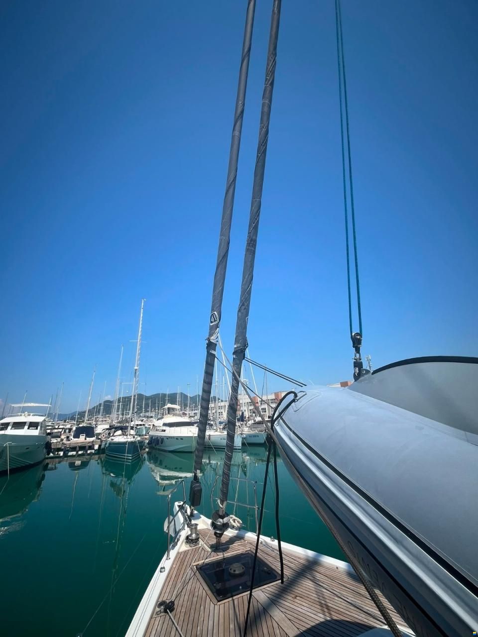 Jeanneau Yacht 55