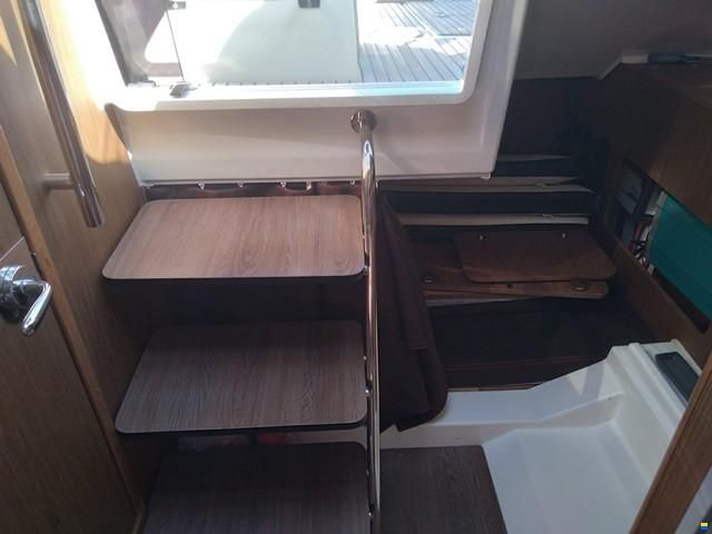 Beneteau Flyer 8.8 SunDeck