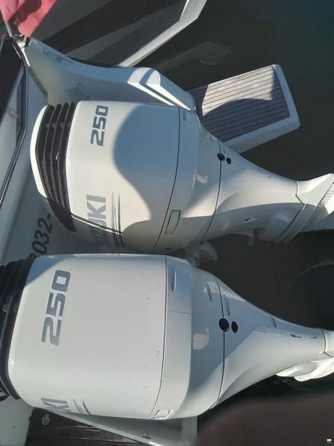 Beneteau Flyer 8.8 SunDeck