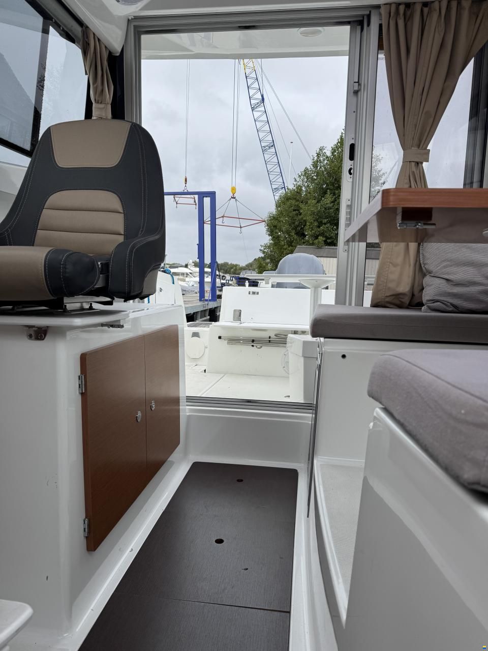 Jeanneau Merry Fisher 695