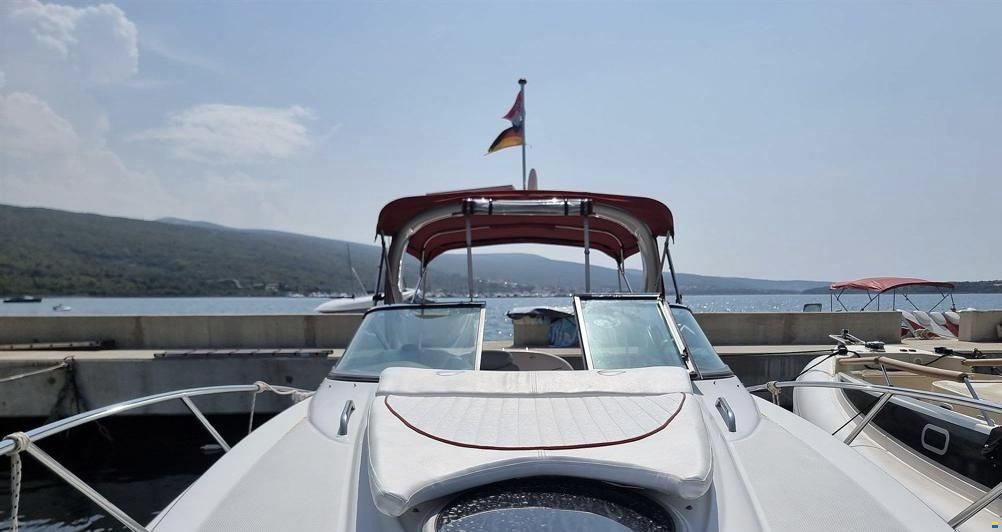 Crownline 270CR