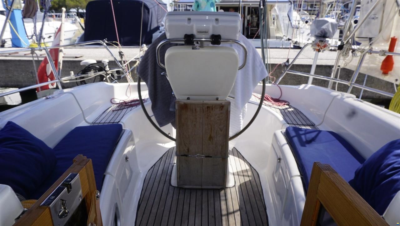 Bavaria 38