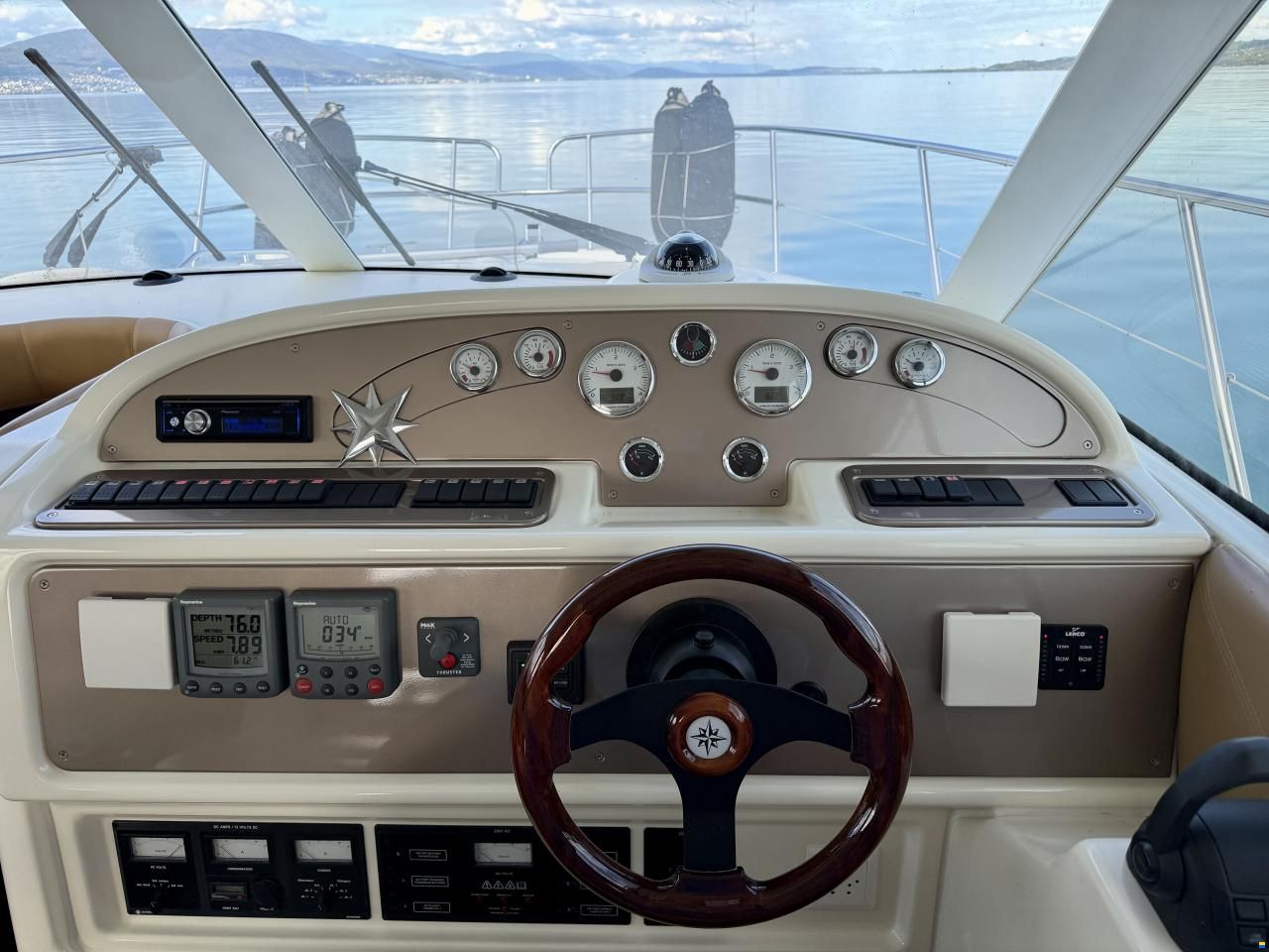 Jeanneau Prestige 36