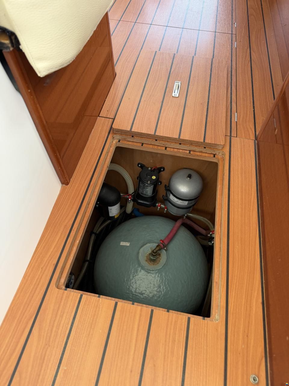 Jeanneau Prestige 36