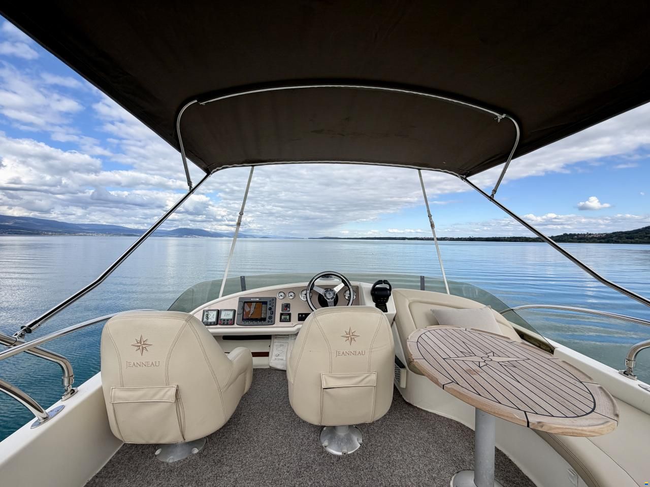 Jeanneau Prestige 36