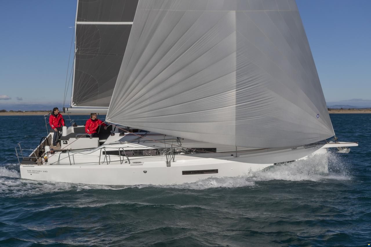 Jeanneau Sun Odyssey 380