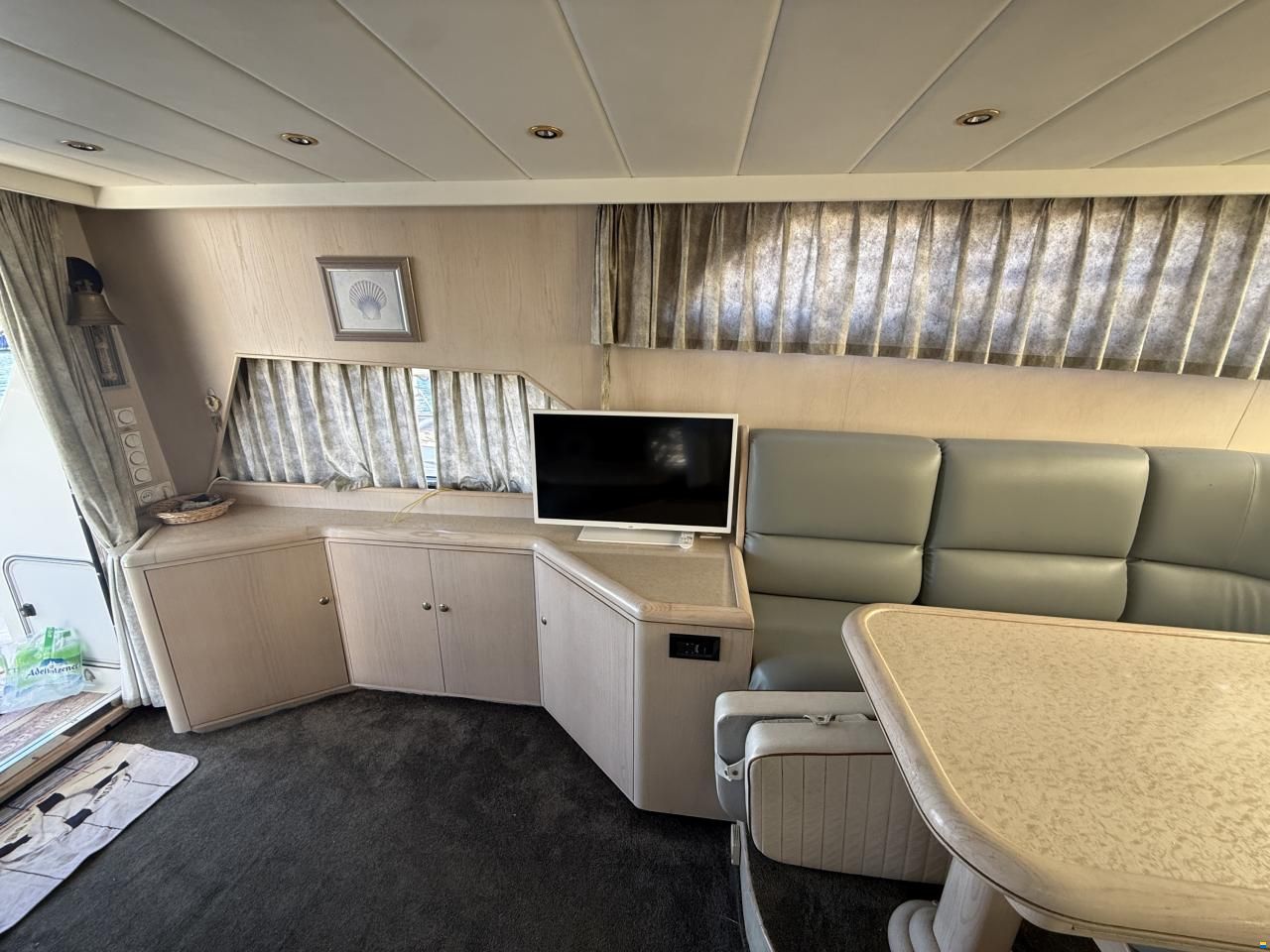 Neptunus Yachts 141 Sedan Flybridge