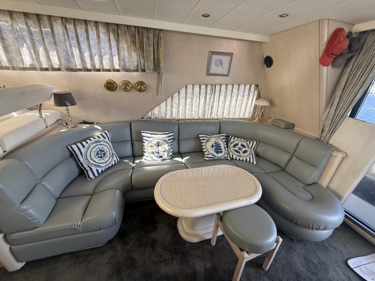 Neptunus Yachts 141 Sedan Flybridge