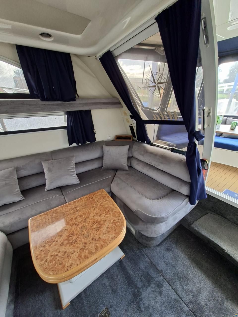 Sealine 360 Statesman