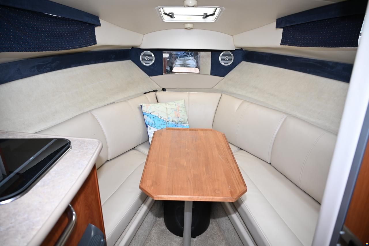 Bayliner 245
