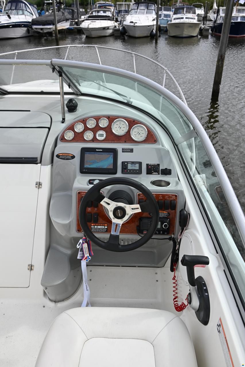 Bayliner 245