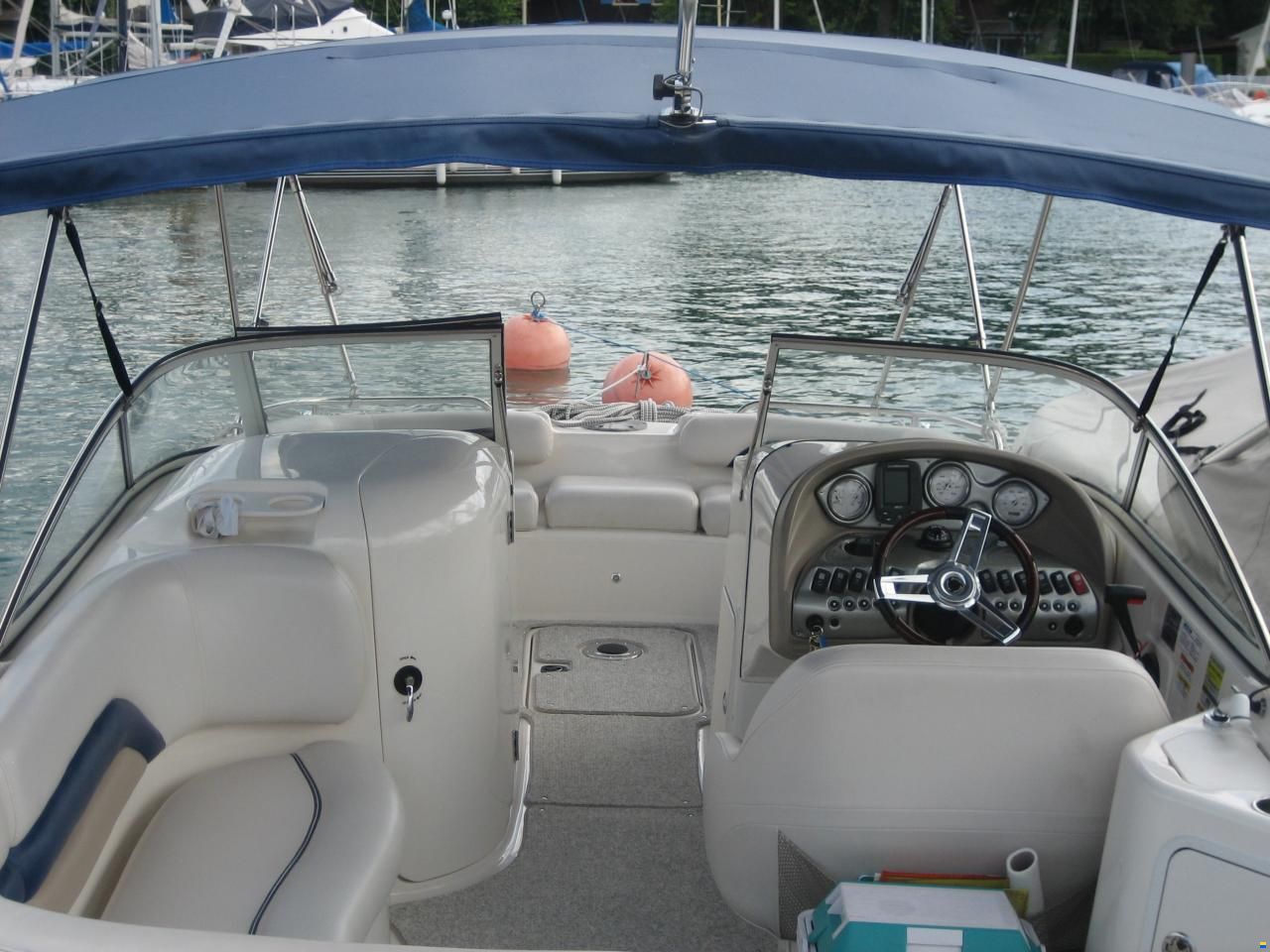 Hurricane Boats Godfrey Marine Hurricane SunDeck 217