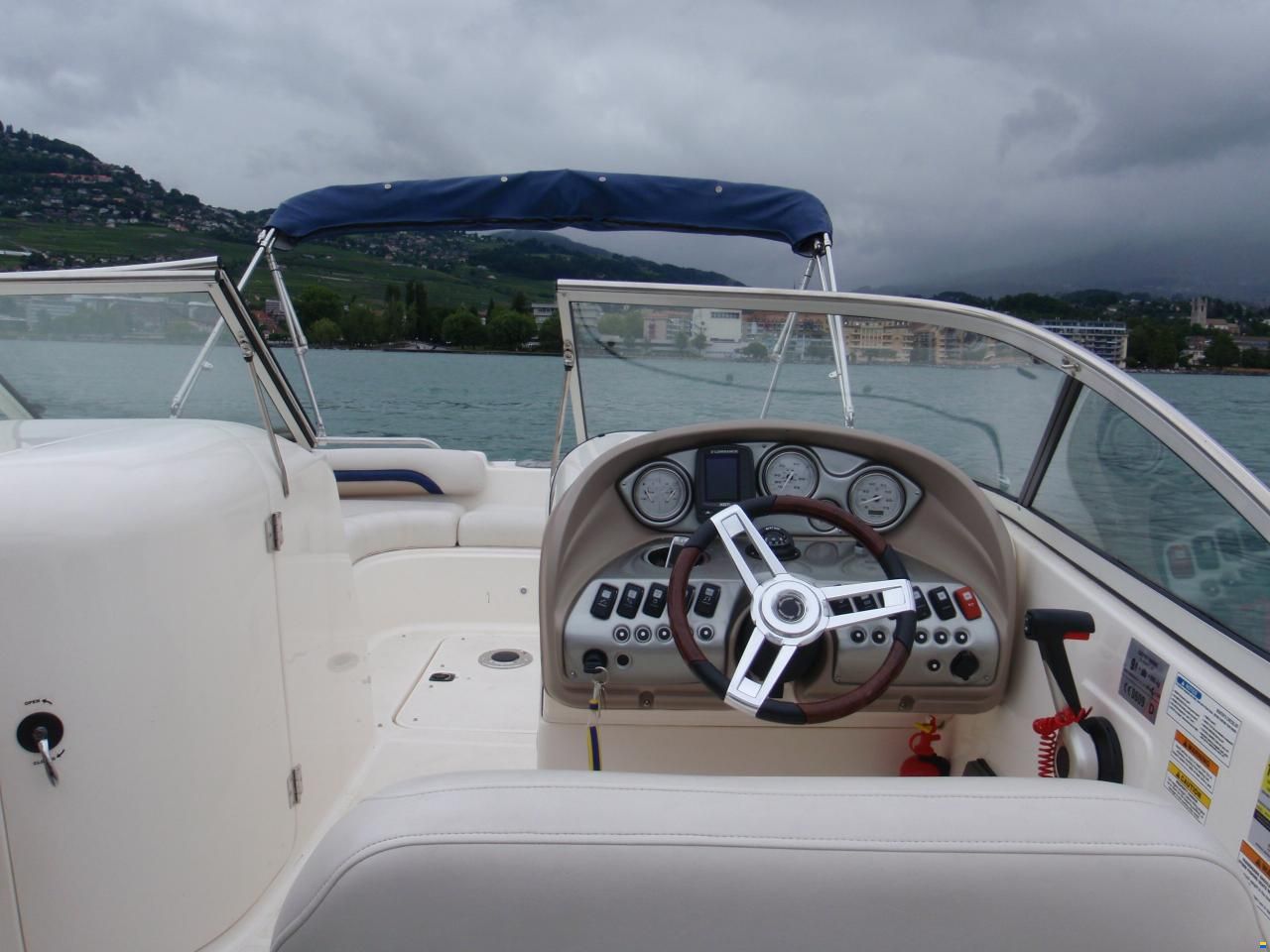 Hurricane Boats Godfrey Marine Hurricane SunDeck 217
