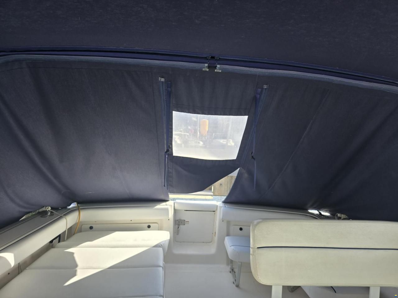 Tiara 2900 Coronet