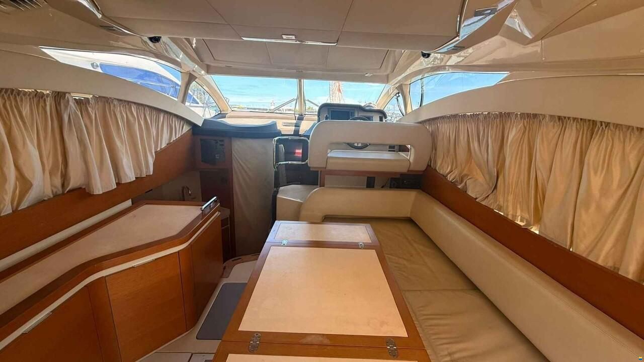 Azimut 40