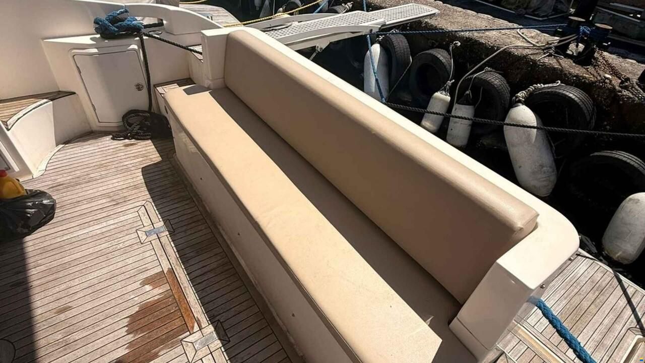 Azimut 40