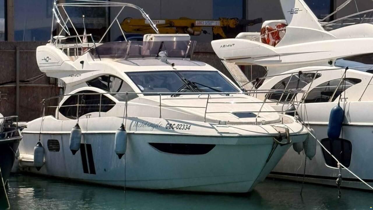 Azimut 40