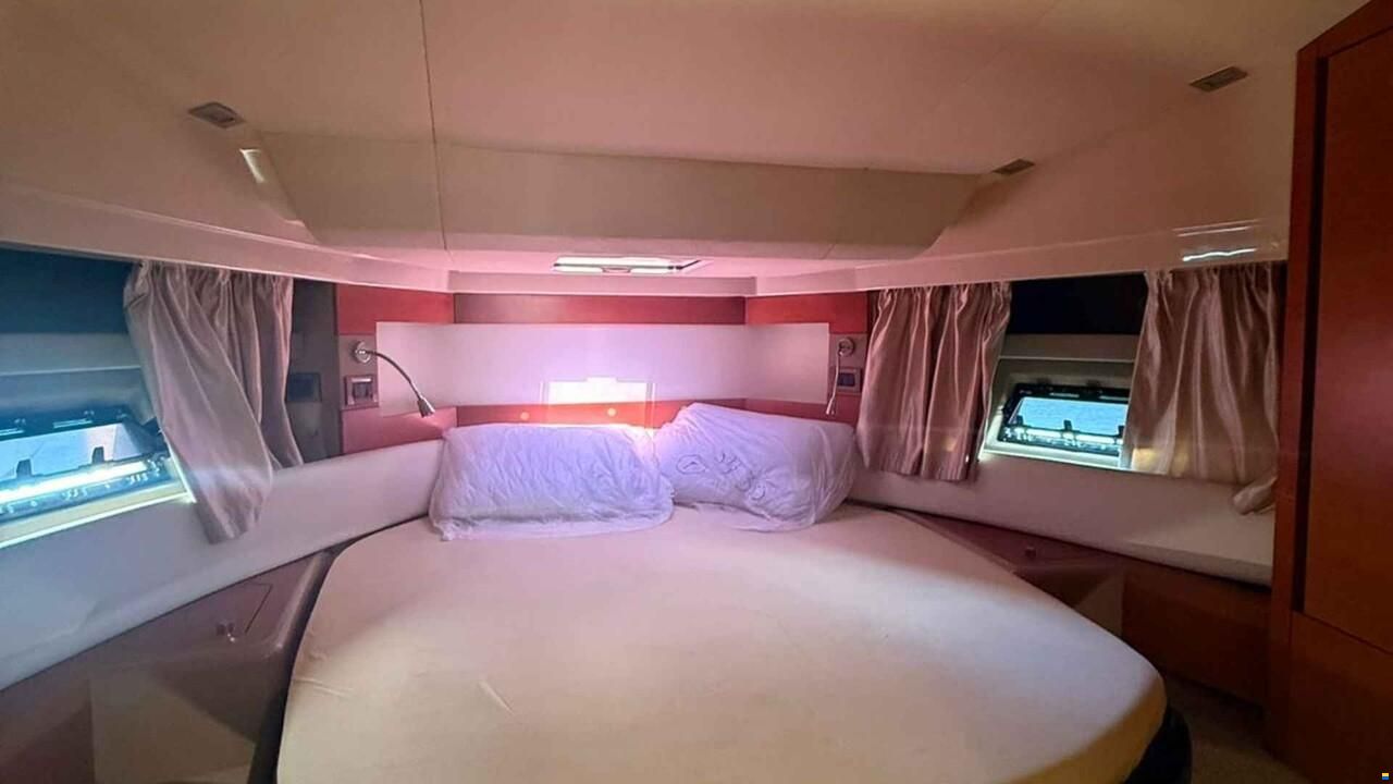 Azimut 40