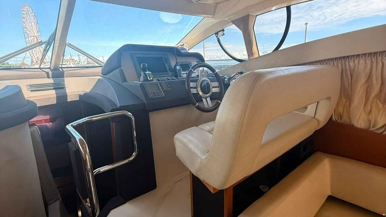 Azimut 40