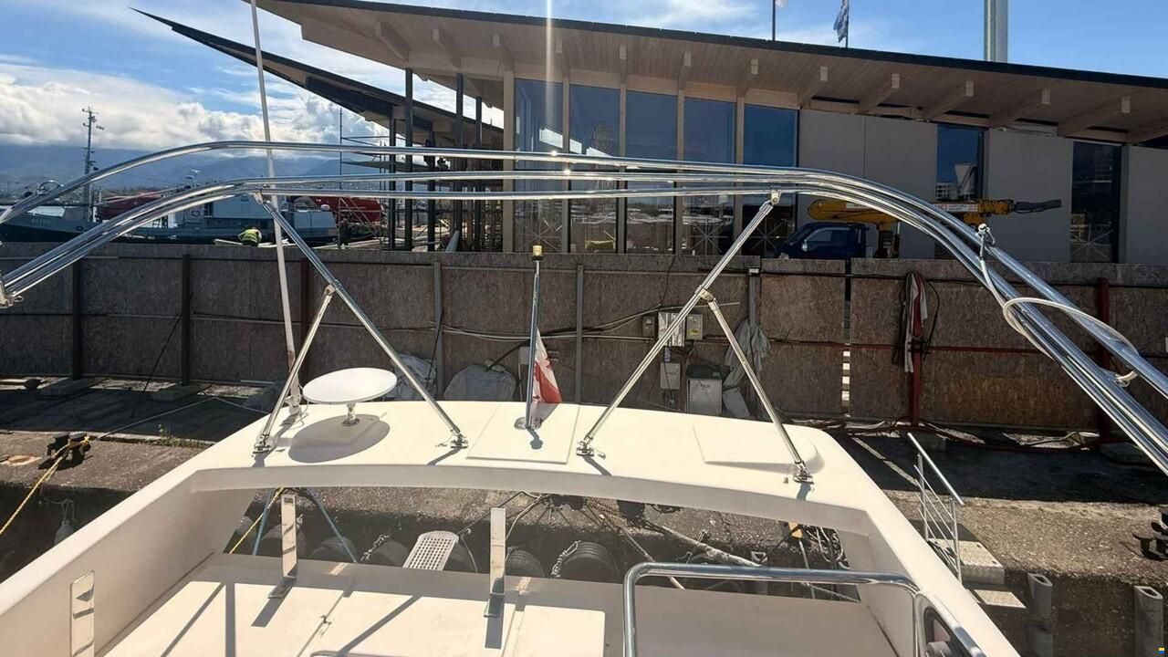 Azimut 40