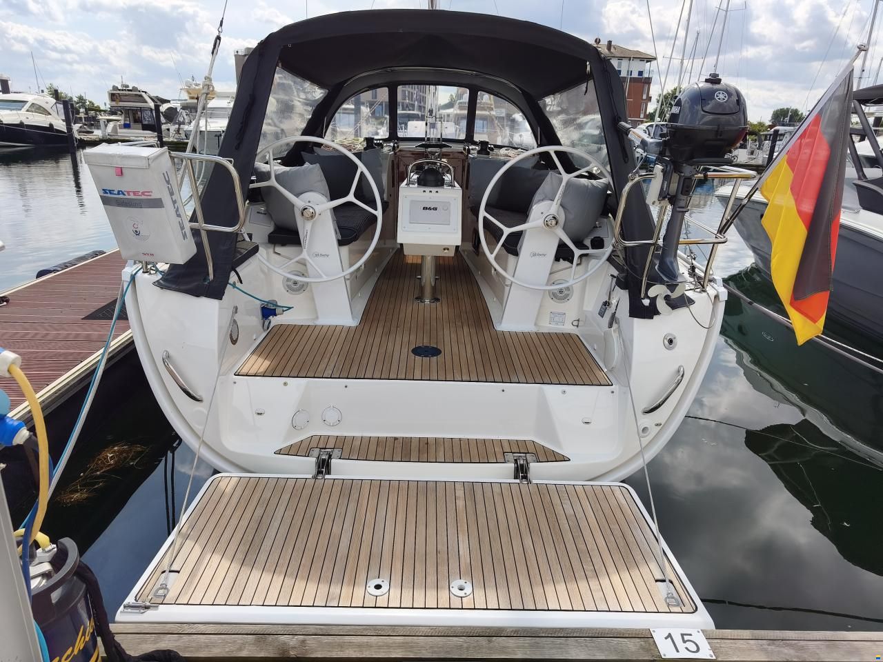 Bavaria 34 Cruiser Style