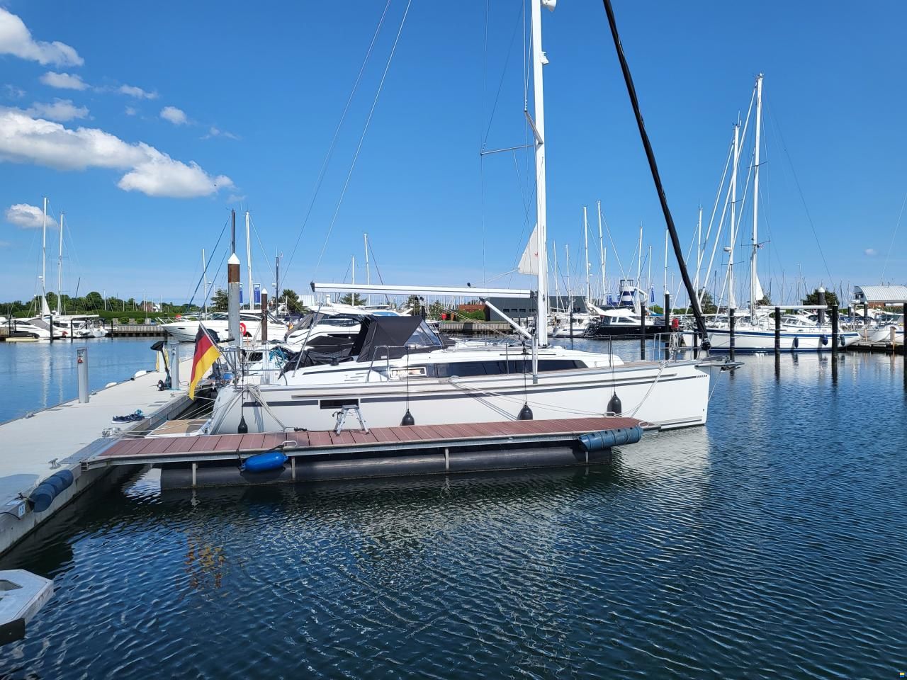Bavaria 34 Cruiser Style