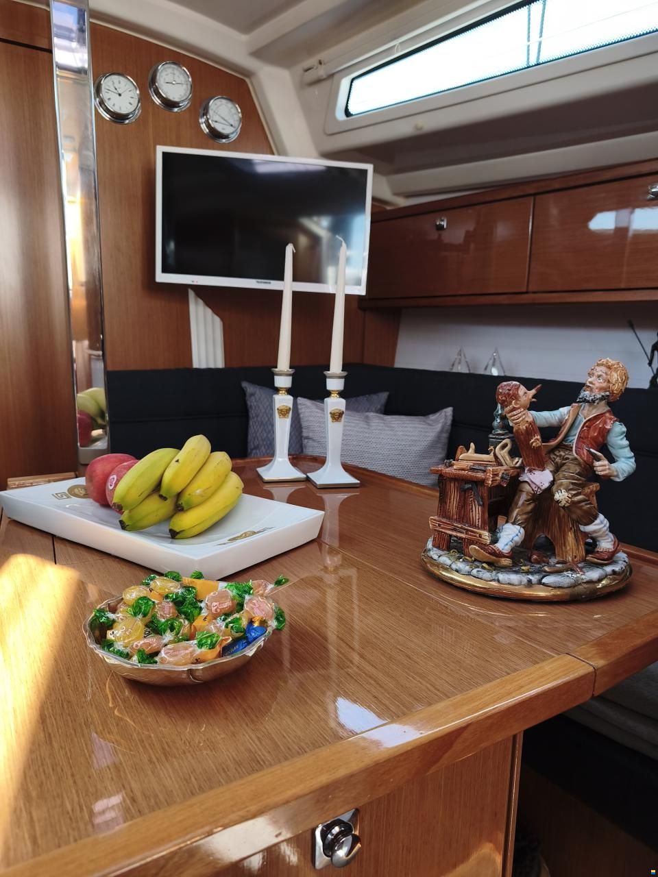 Bavaria 34 Cruiser Style