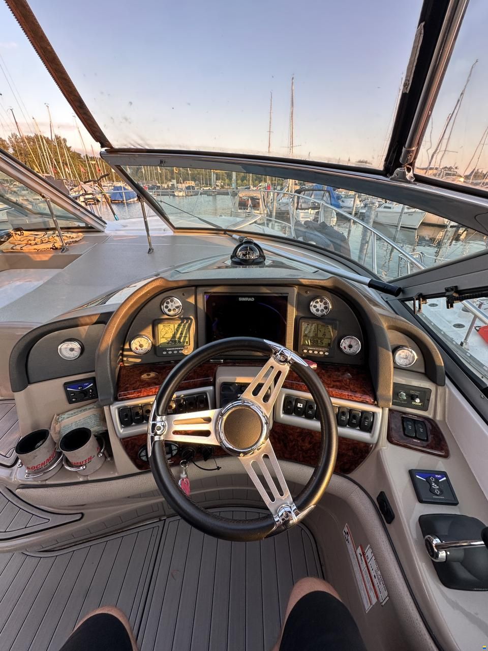 Four Winns 358 Vista
