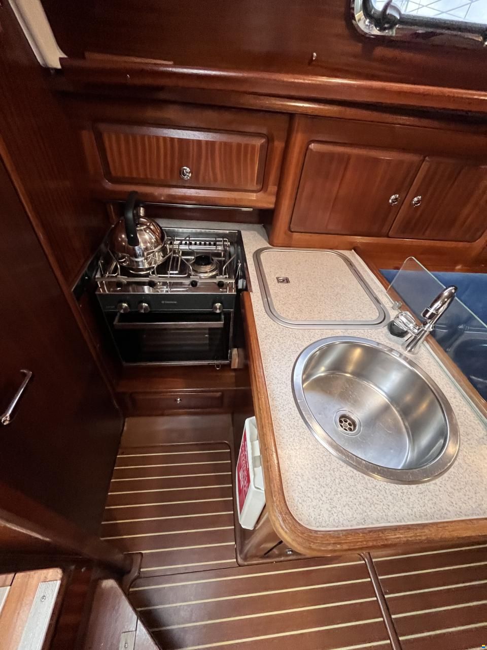 Bavaria 31