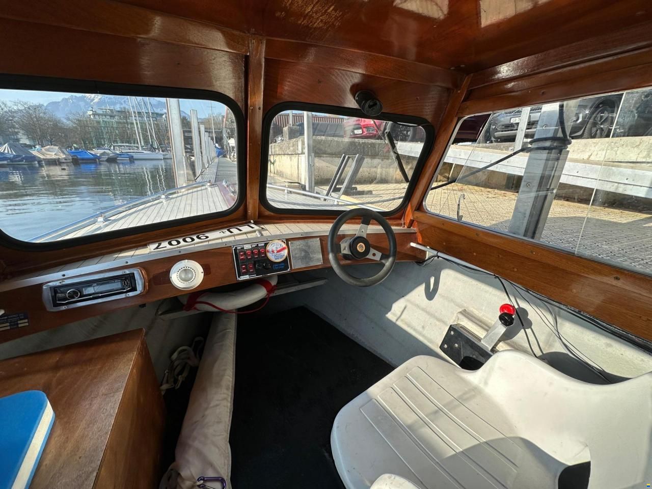 Hensa De Luxe Variant