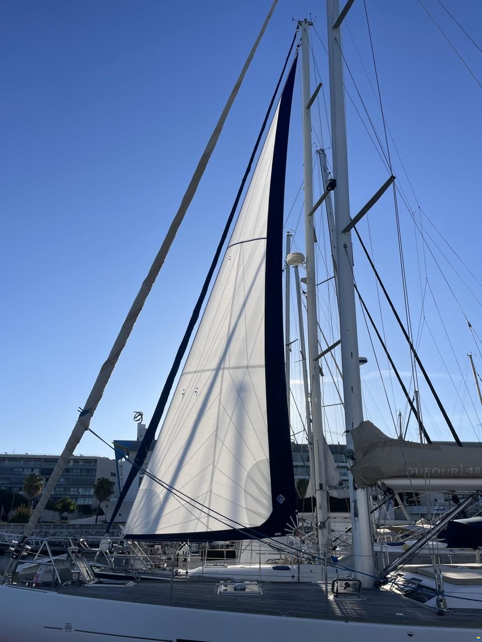 Wauquiez Pilot Saloon 48
