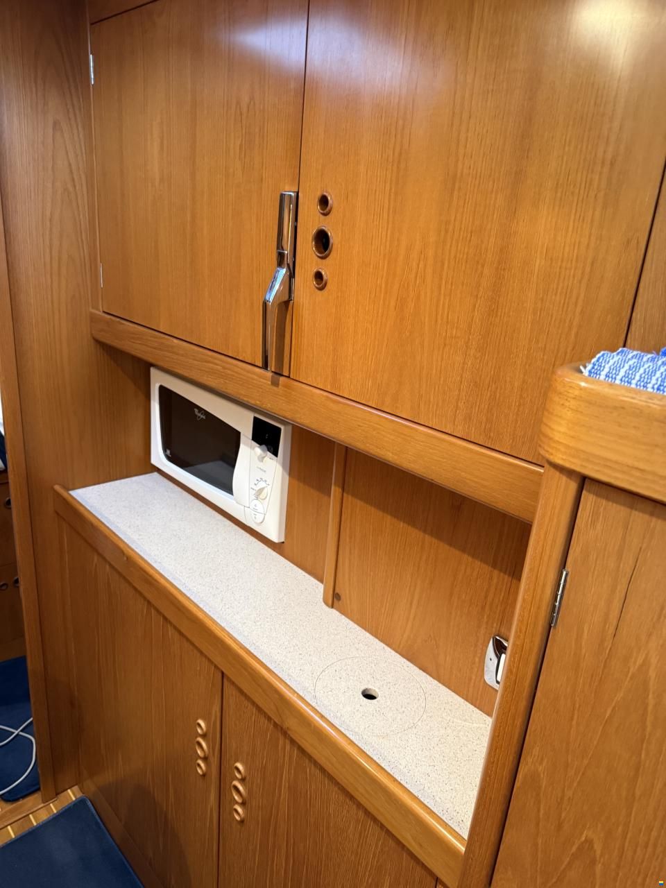 Wauquiez Pilot Saloon 48