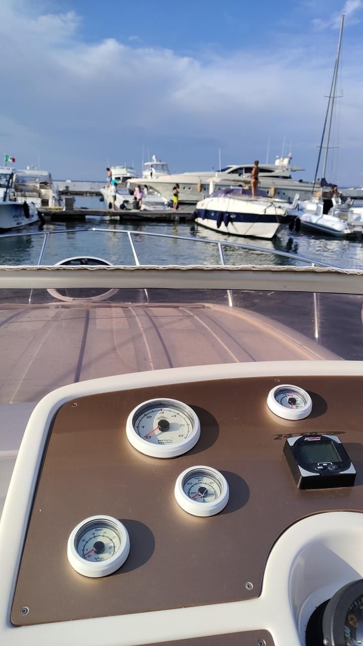 Man&ograve; 24,50 Cruiser