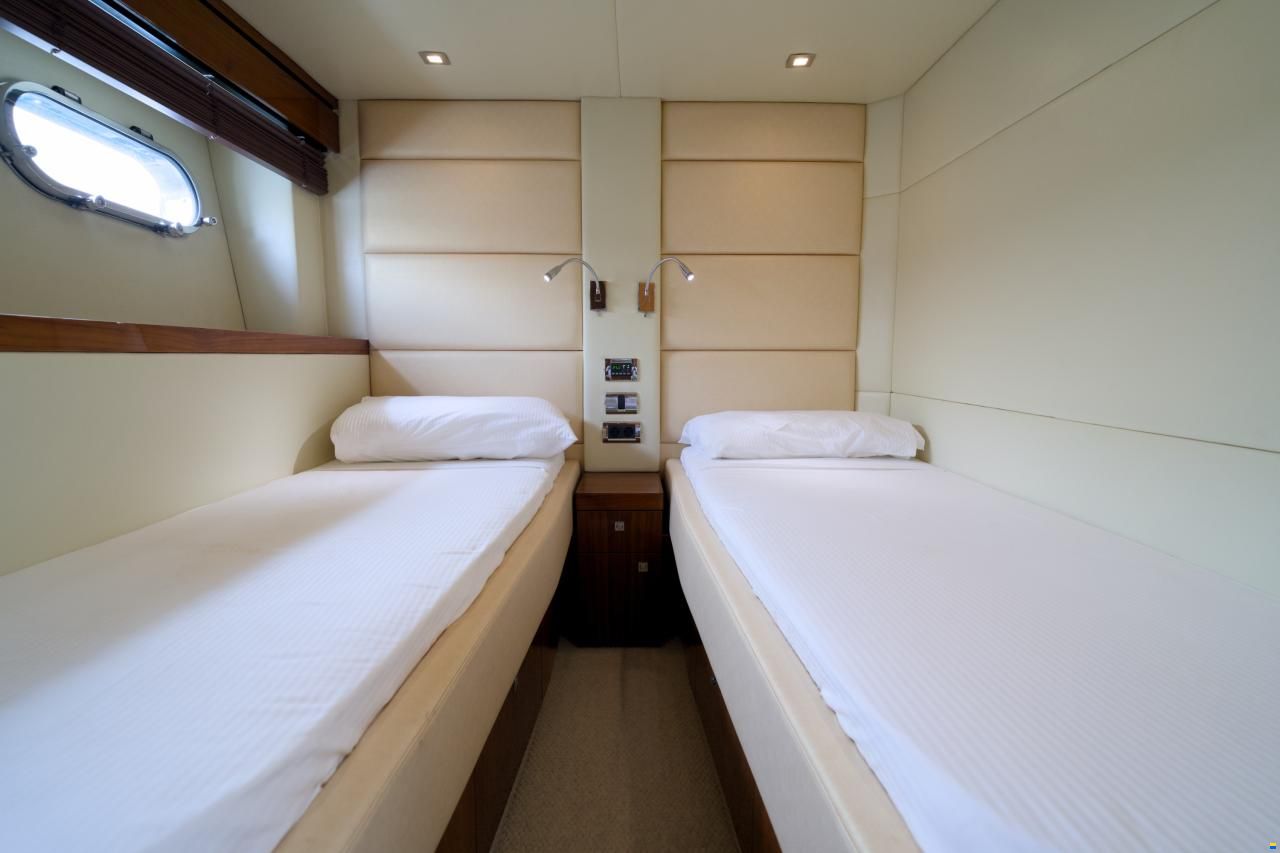 Sunseeker Manhattan 63