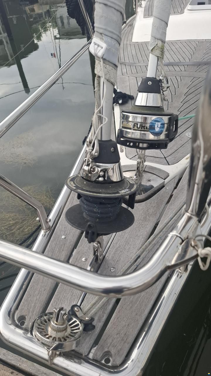 Sirius 32 DS