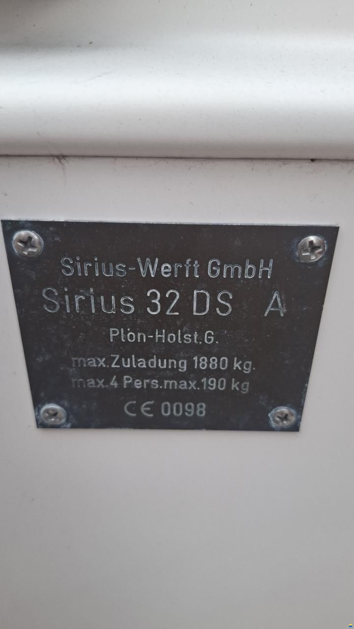 Sirius 32 DS