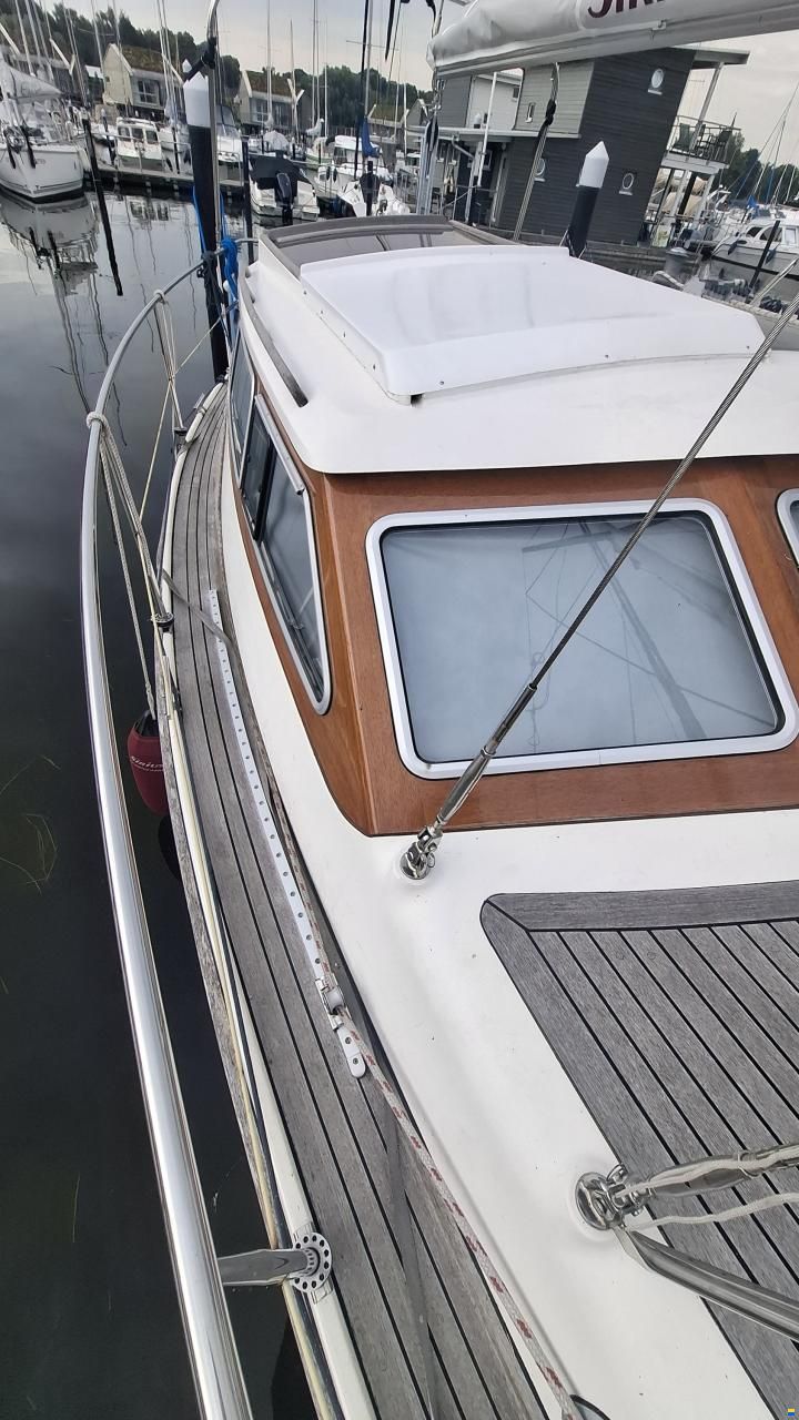 Sirius 32 DS
