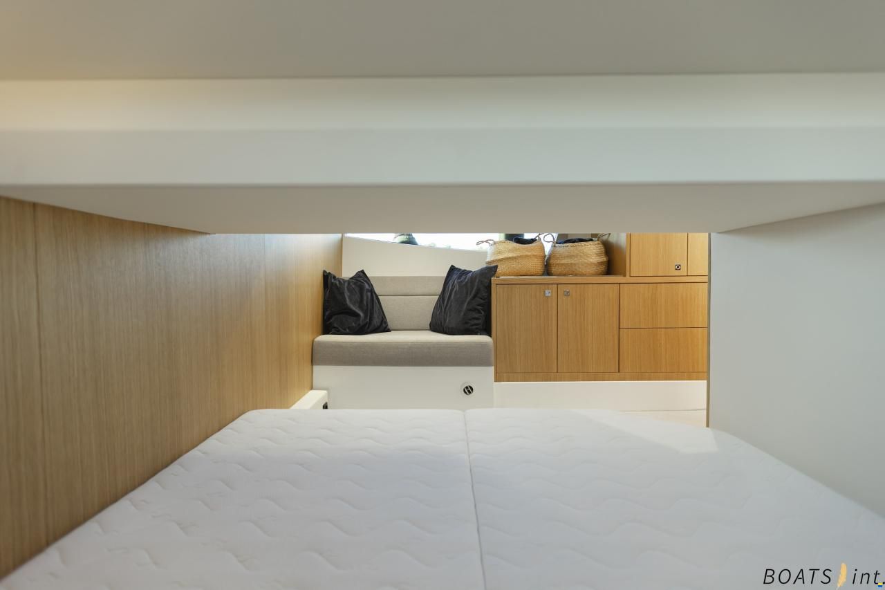 Galeon 360 Fly