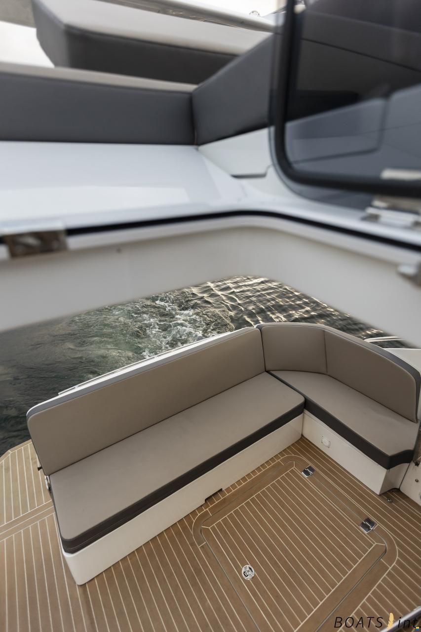 Galeon 360 Fly