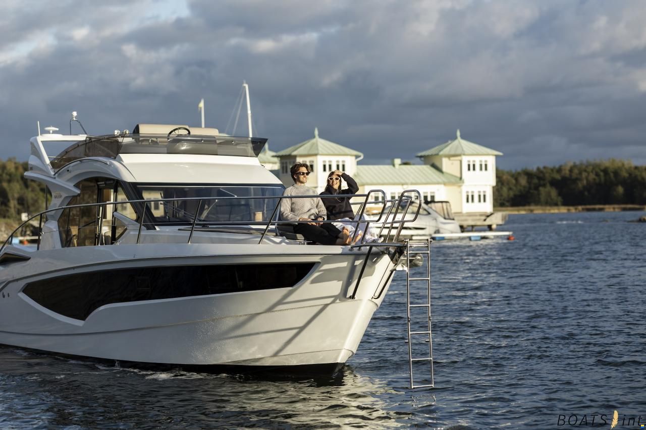 Galeon 360 Fly
