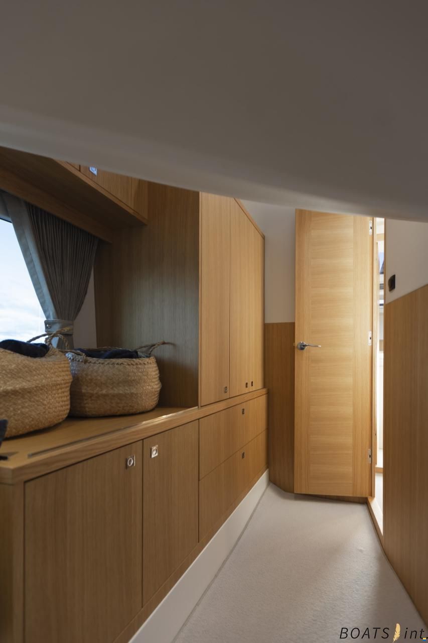 Galeon 360 Fly