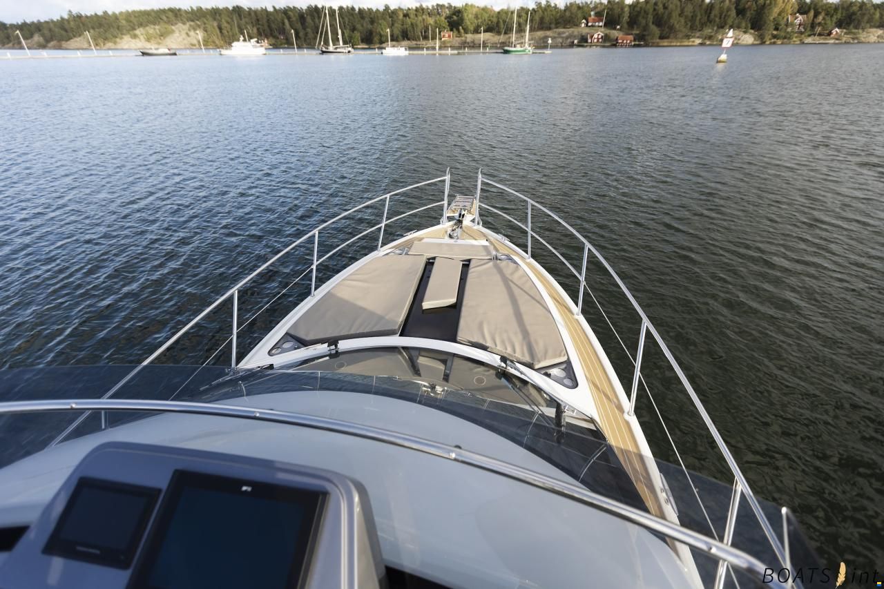 Galeon 360 Fly
