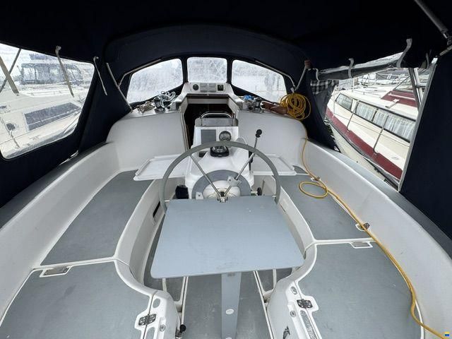 Hunter 290