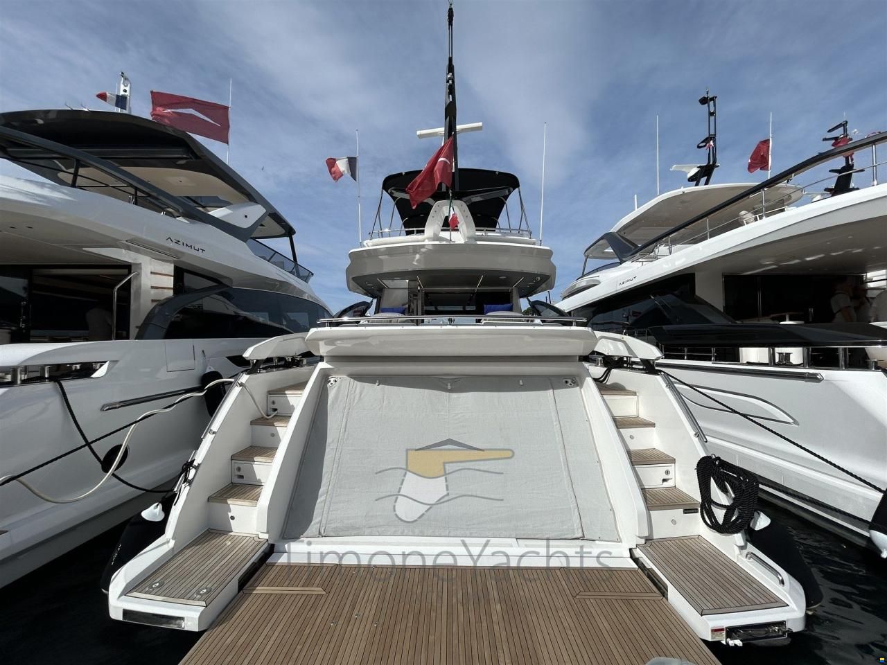 Azimut S8