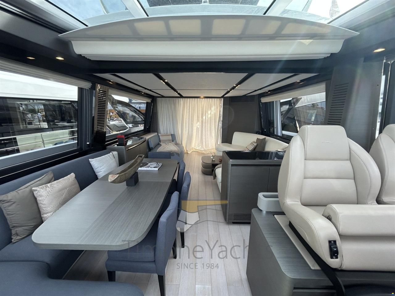Azimut S8