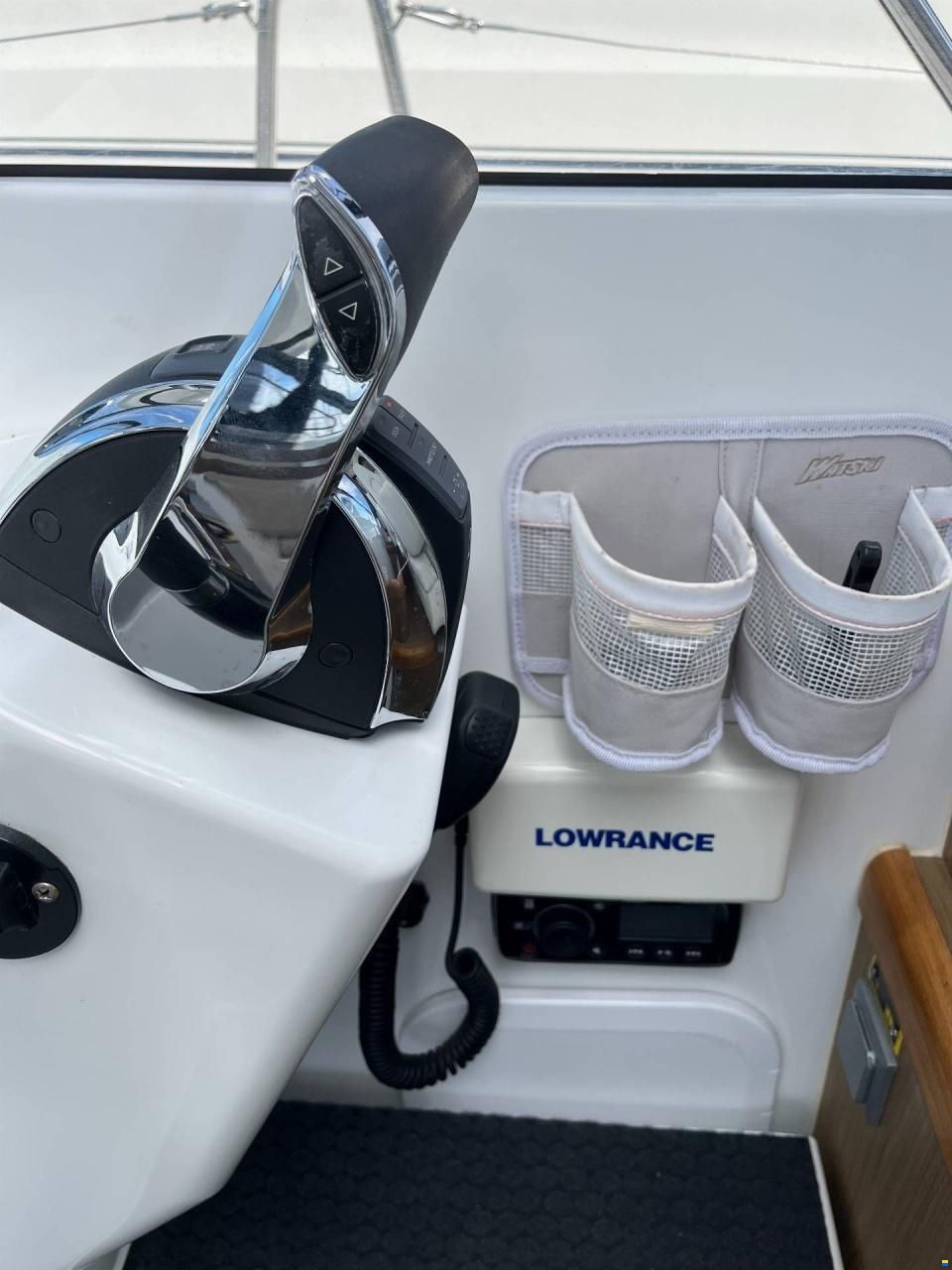 Beneteau Antares 8.80 - 250 Hp Mercury